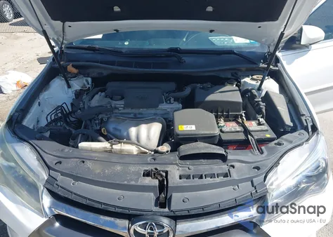 2017 Toyota Camry Se z USA, uszkodzony, nr VIN 4T1BF1FK5HU641506